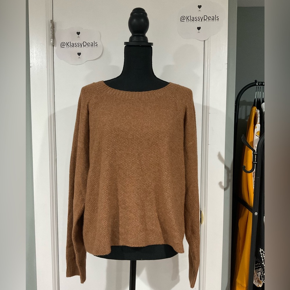 Pinque Camel Florence Raglan Long Sleeve Pullover NWT